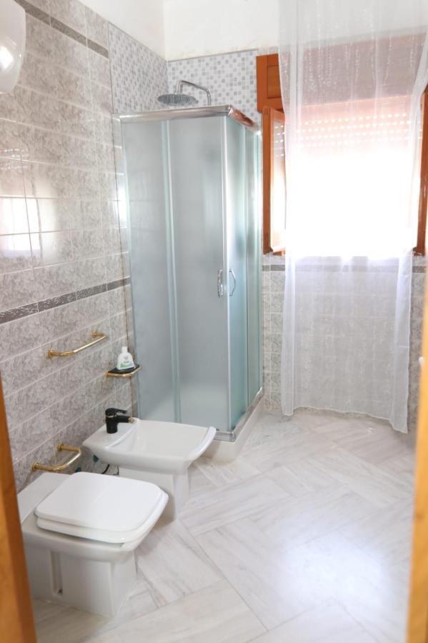 B&B Annunziata Μπρίντιζι Δωμάτιο φωτογραφία